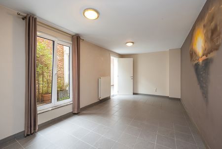 Gelijkvloers appartement met 1 slaapkamer en binnentuintje. - Photo 4