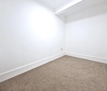 3 bedroom detached bungalow to rent - Photo 4