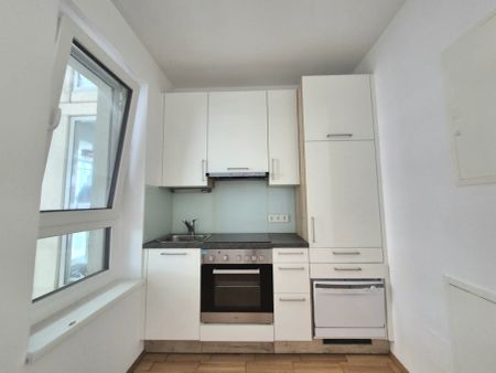 Verfügbar ab 01.12. - Wohnen im Styria Center – Stilvolle Wohnungen mit hochwertiger Ausstattung und bester Anbindung - Photo 3