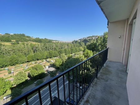 Location Appartement 4 pièces 84m² RODEZ 12000 - Photo 5