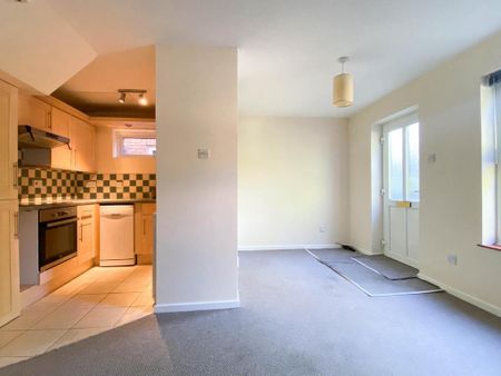 1 bedroom terraced house to rent - Photo 3
