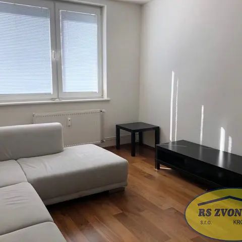 Pronájem BOV 2+1 Spáčilova, Kroměříž - Photo 1
