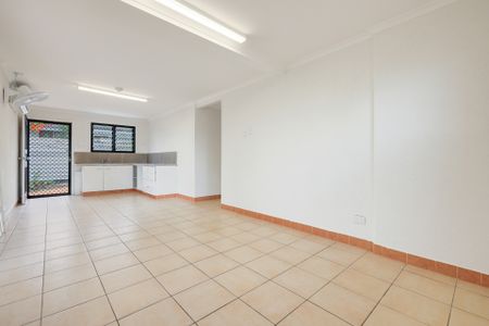 57 Mueller Road, - Photo 5