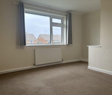 2 bedroom maisonette to rent - Photo 6