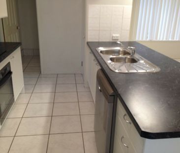 3 Moorrinya Circuit, North Lakes QLD, Belconnen - Photo 5