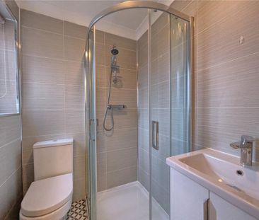 4 bedroom detached house to rent - Photo 1