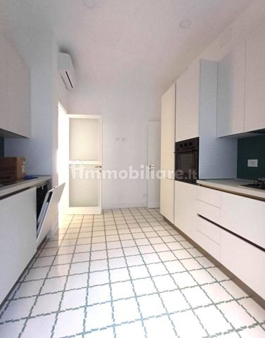 Bilocale via Luigi Ungarelli 15, Bologna, Roma - Photo 2