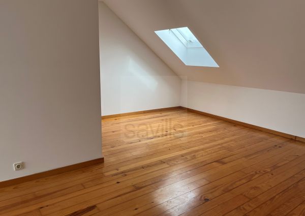 Excelente T3 duplex para arrendar com vista Mar, Foz - Porto