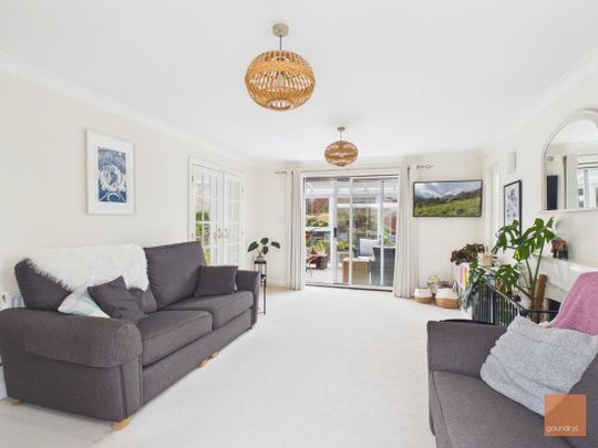 College Way, Gloweth - Photo 1