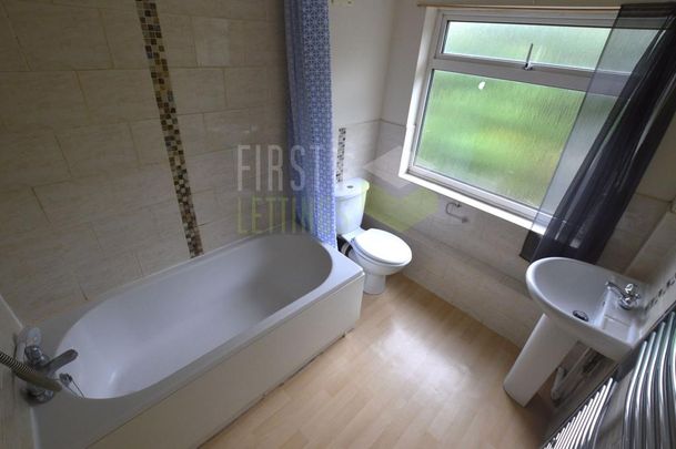 3 bedroom semi-detached house to rent - Photo 1