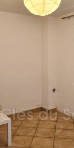 Location appartement 3 pièces 47 m² Bandol - Photo 3