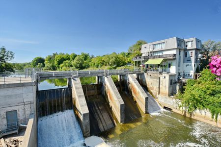 For Lease - 10 Bay Street Unit# PH 3, Blue Mountains, Ontario - Photo 3