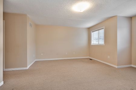 For Lease - 1765 Cobra Crescent, Burlington, Ontario - Photo 5
