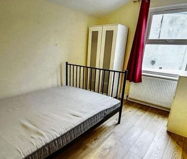 5 bedroom property to rent - Photo 4