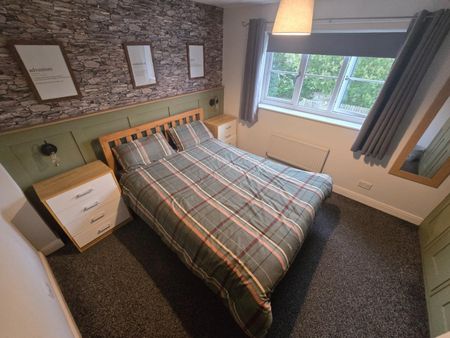 2 bedroom House To Let - Photo 3