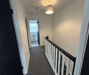 Lambourne Close, Houghton Le Spring, Tyne & Wear, DH4 - Photo 3