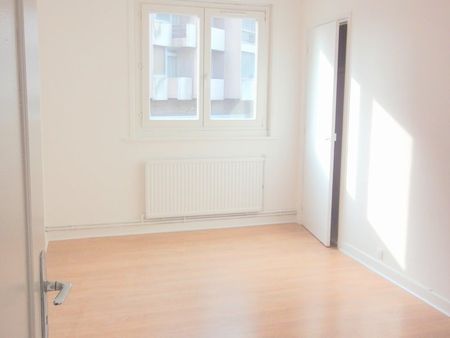 Location Appartement 3 pièces 88m² DUNKERQUE 59140 - Photo 4