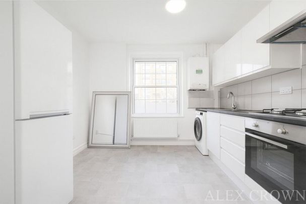 3 bedroom flat to rent - Photo 1