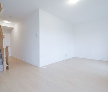 For Lease - 2655 Deputy Minister Path, Oshawa, Ontario - Photo 1