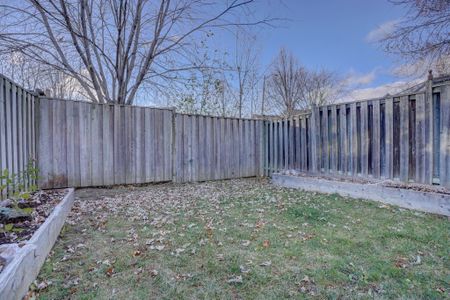 For Lease - 97 Triple Crown Avenue, Toronto, Ontario - Photo 5