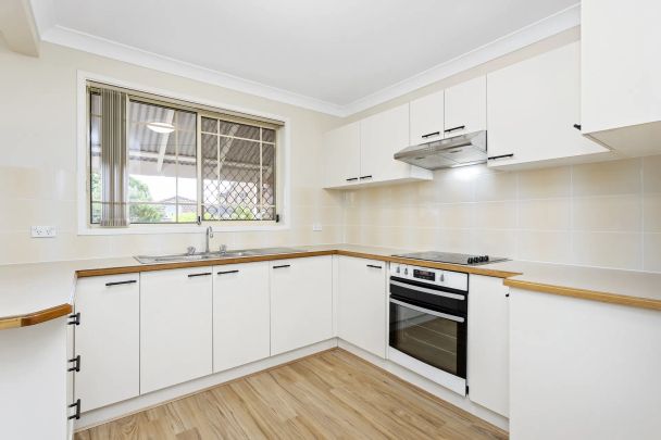 Quality 3 Bedroom Home in Highly Desirable Area - Photo 1