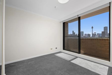 World-class views in Sydney looking over City Skyline - Photo 2