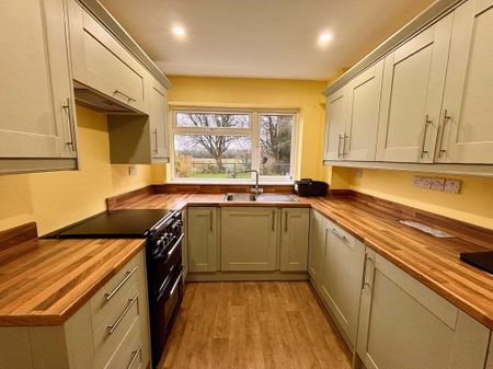 Catholme Lane, Barton Under Needwood, DE13 - Photo 5