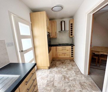 3 bedroom end of terrace house to rent - Photo 6