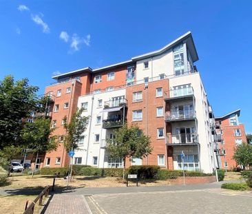 Avenel Way, Poole - Photo 1