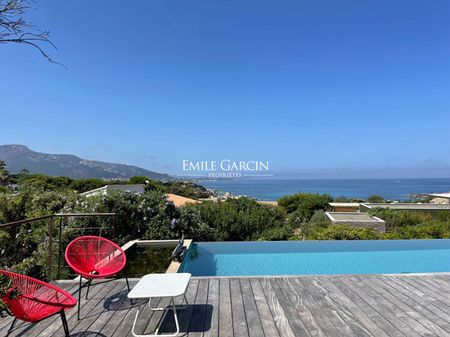 Villa contemporaine à louer à L'Ile-Rousse, 5 minutes à pied des plages - Photo 4