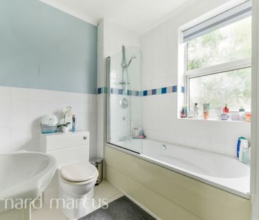 Haydons Road - Photo 3