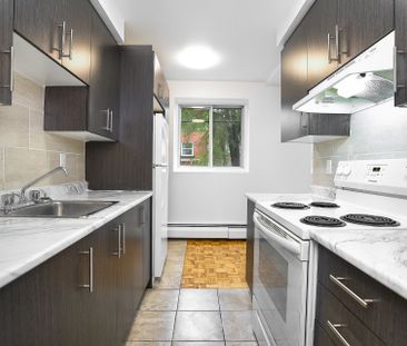 5320 Av. Bourret Montréal (Côte-des-Neiges, QC H3X - Photo 3