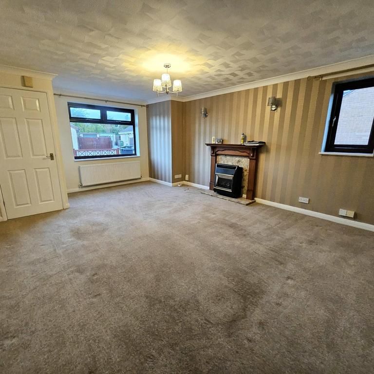 2 bedroom bungalow to rent - Photo 1