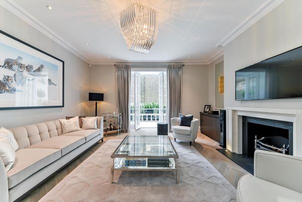 6 bedroom townhouse to rent - Photo 1