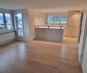 above the rooftops of Heerbrugg - Foto 4