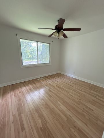 338 Av. Stream - Photo 2