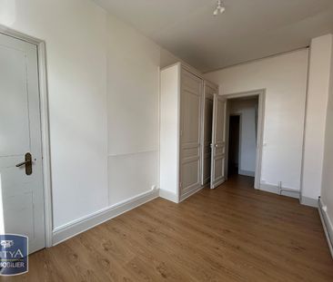 Location Appartement 3 pièces 73m² LILLE 59000 - Photo 2