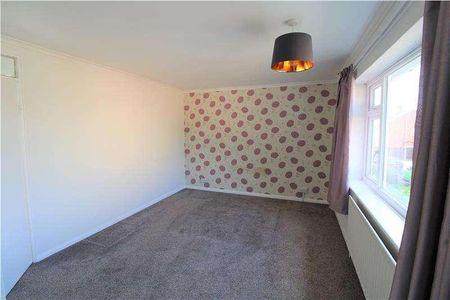 Saville Close, Hinckley, Leicestershire, LE10 - Photo 2