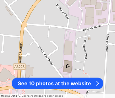 35 Larkspur Gardens, LU4 - Photo 1