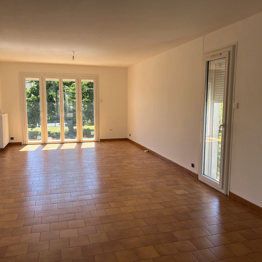 Location Maison 3 pièces 152m² ST JUERY 81160 - Photo 1