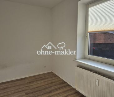 1,5 Zi.-Hochparterre-Wohnung mit Küche, ruhig gelegen im Grünen - Foto 1