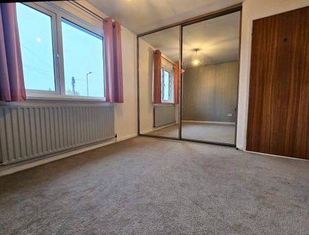 6 Rathmore Drive, Newtownabby, BT37 9BN - Photo 3