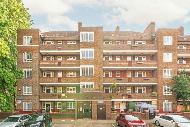 White City Estate - Photo 1