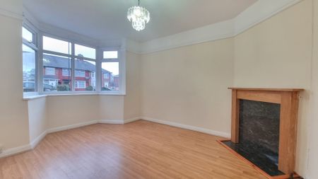 Walmer Grove, Birmingham, B23 - Photo 2