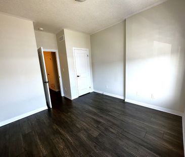 For Lease - 25 Isherwood Avenue Unit# C35, Cambridge, Ontario - Photo 4