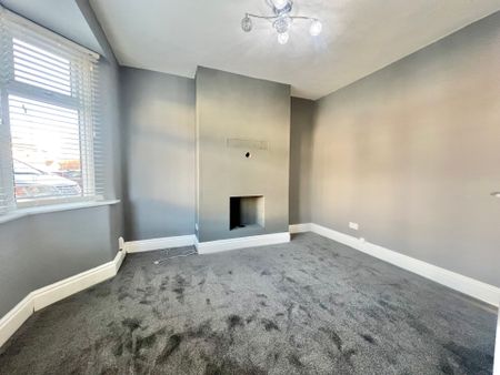 Collin Avenue - Photo 2