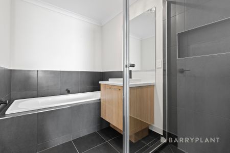 Brand New Townhouse - Photo 4