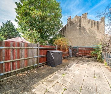 5 Bed Terraced House, Lakehall Road, CR7 - Photo 5