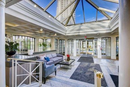For Lease - 55 KINGSBRIDGE GARDEN Circle Unit# 1600, Mississauga, Ontario - Photo 3