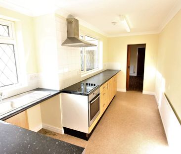 Aughton Road, Swallownest, Sheffield, Rotherham, S26 - Photo 1